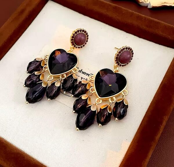 Aretes de corazon y piedras colgantes - Image 2