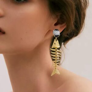 Aretes de esqueleto de pescado