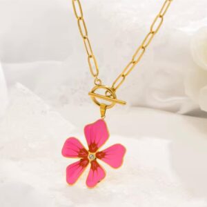 Cadena de flor rosada