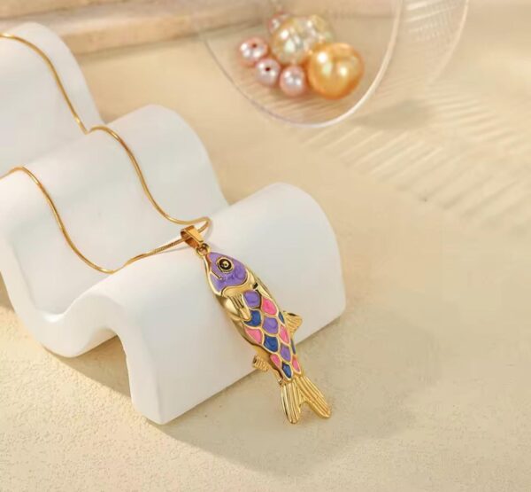 Cadena de pez de colores