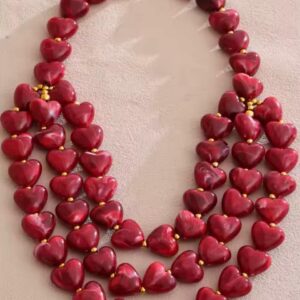 Maxi collar de corazones