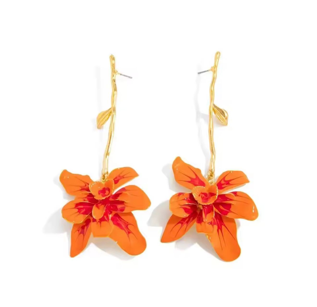 Maxi Aretes florales en tono naranja con diseño elegante y femenino - Image 2