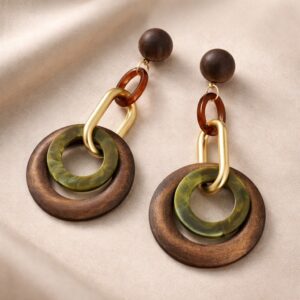 Maxi Aretes Geométricos en Madera y Resina Verde